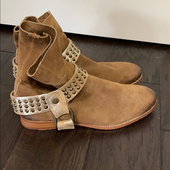 ❤️Zadig & Voltaire Brown Suede Studded Ankle Boot - Picture 5 of 11